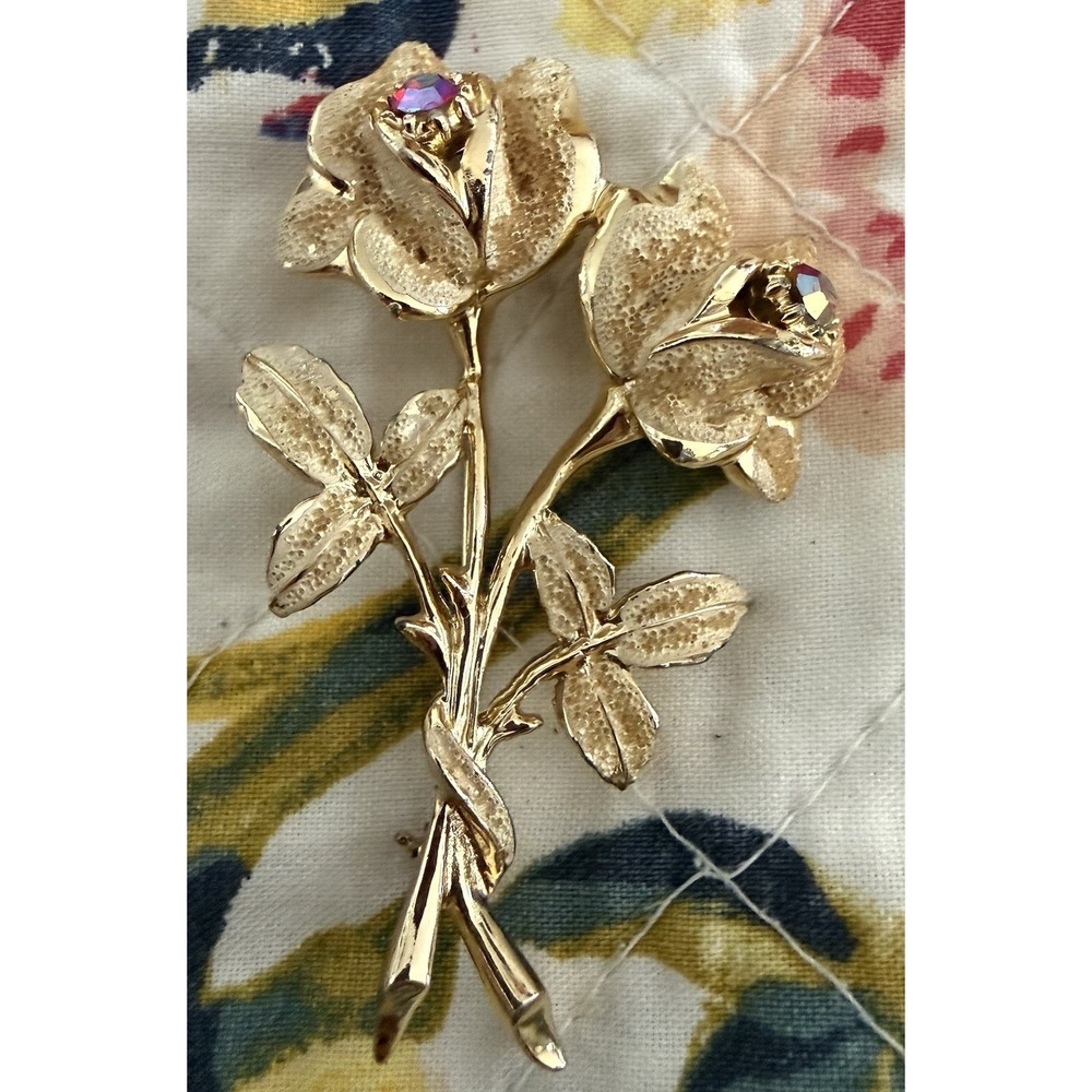 Vintage Florenza Double Rose Gold Tone Textured Brooch Pin Purple/Red AB Stones